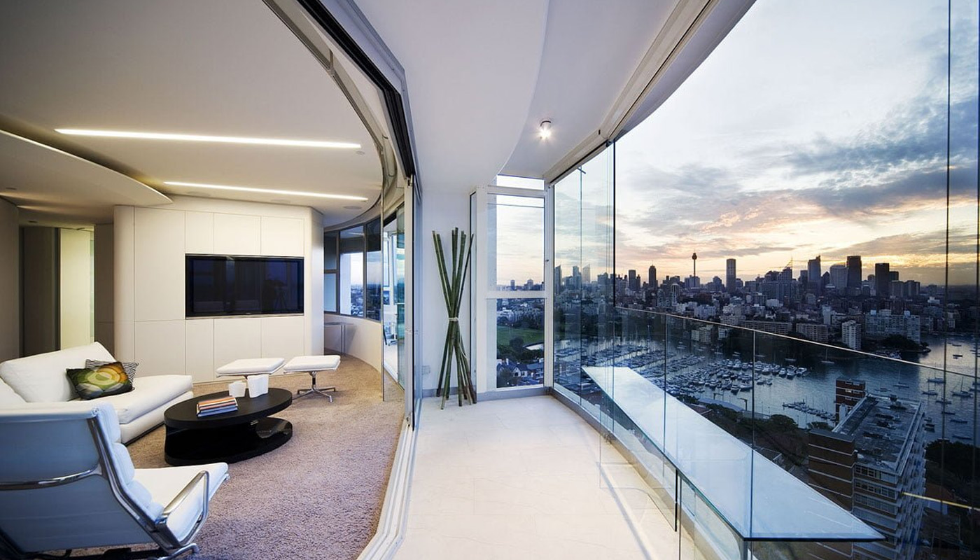 DLF Andheri Overview